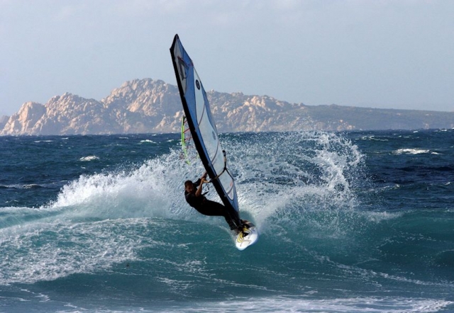  Ride the Waves with Wind Surfing 